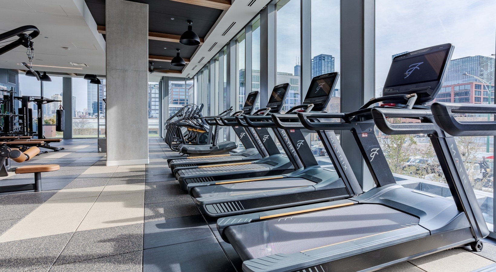 Building Photo - 327 N Aberdeen St