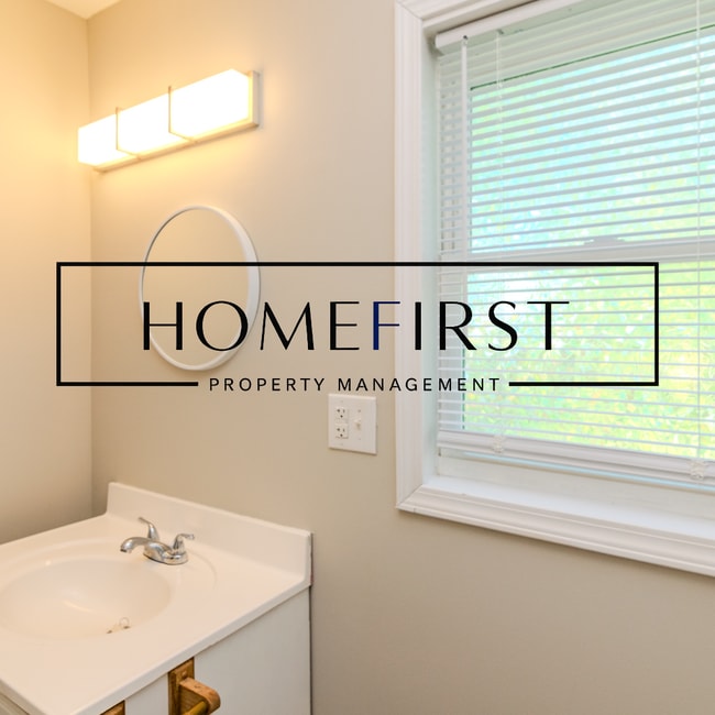 Building Photo - 105 Meadowlark Dr