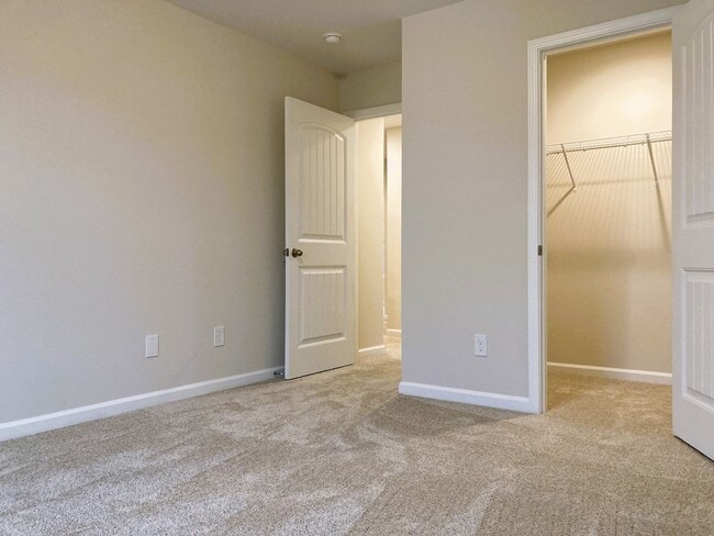 Building Photo - Wonderful Two Story Four Bedroom Home in B...