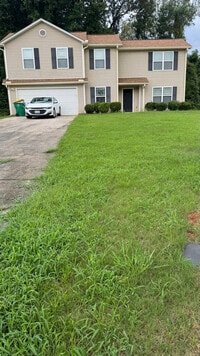 Building Photo - 4809 Tuong Yen Ct