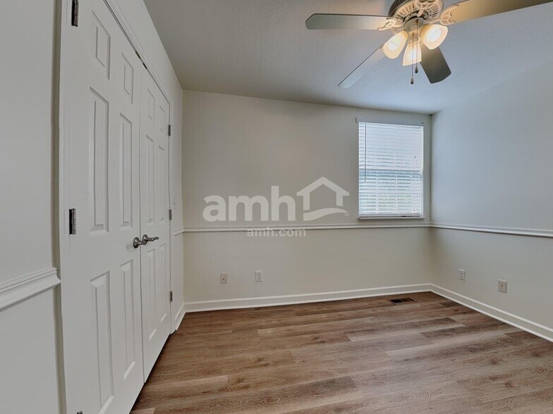 Building Photo - 7036 Sage Ln