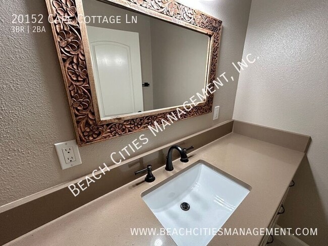 Building Photo - 20152 Cape Cottage Ln