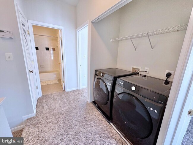 Building Photo - 21842 Jarvis Square