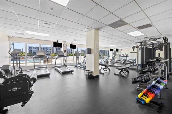 Building Photo - 3000 S Ocean Dr