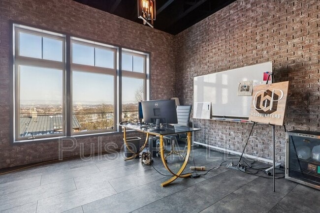 Building Photo - 1226 Grays Peak