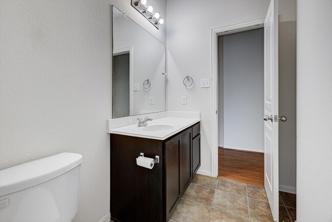 Building Photo - 3323 Creole Bay Ln