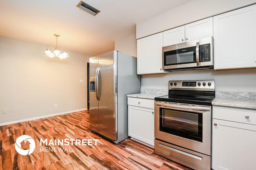 Building Photo - 1320 49th Street N