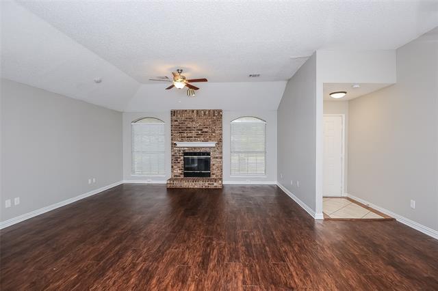 Building Photo - 808 Quail Brook Dr