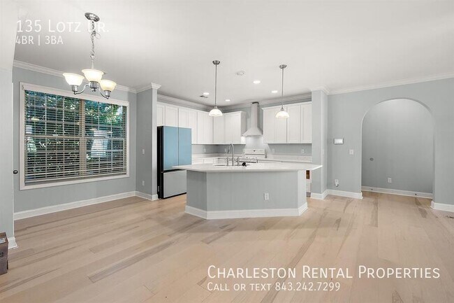 Building Photo - 135 Lotz Dr