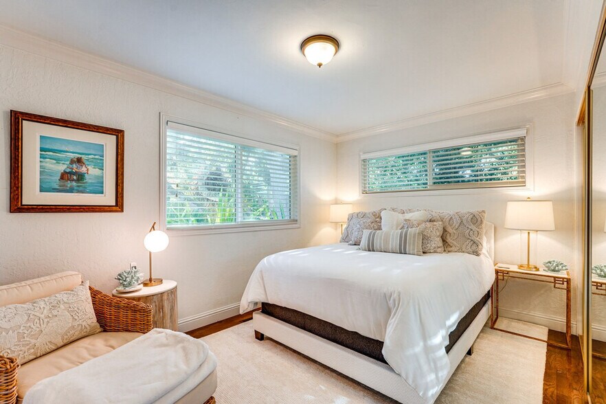 Building Photo - 1163 Arroyo Dr