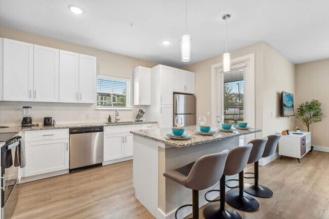 Building Photo - 12630 Dream Fls Cir