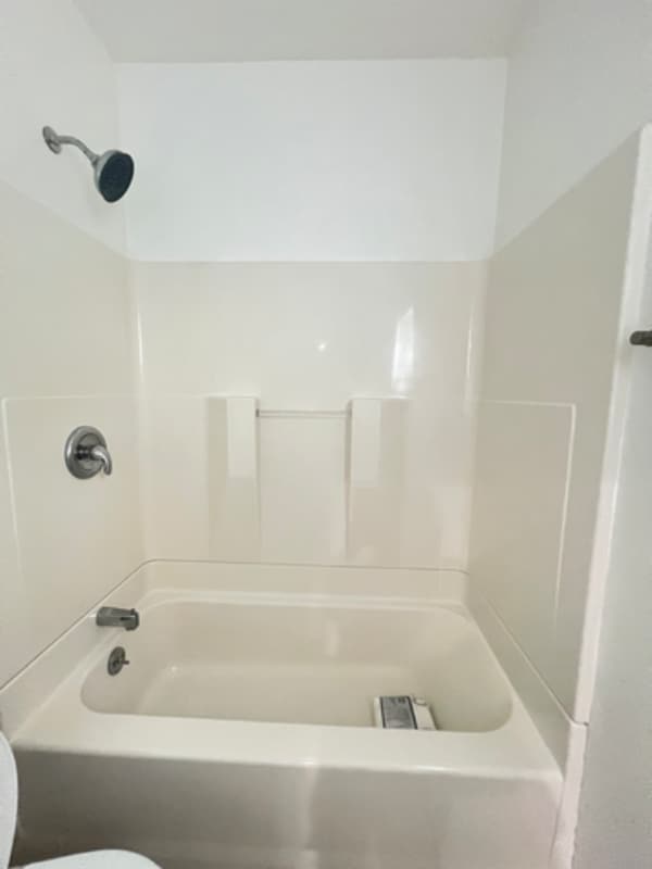 Building Photo - 3934 2nd Ave