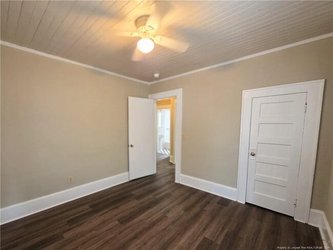 Building Photo - 200 Judd St