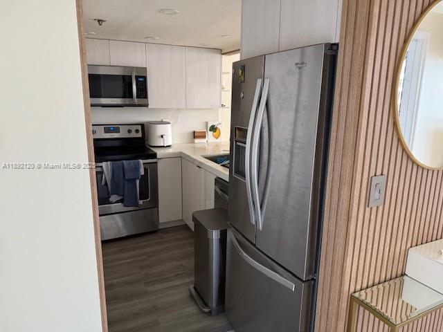 Building Photo - 540 Brickell Key Dr