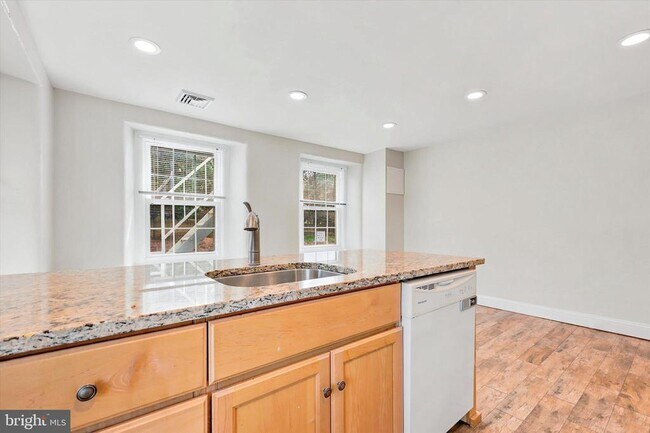 Building Photo - 304 King of Prussia Rd
