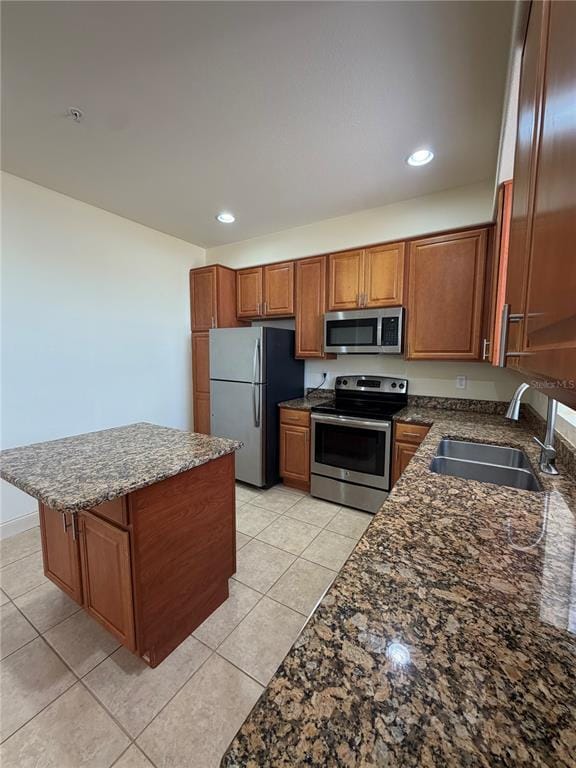 Building Photo - 2404 Bella Vista Dr
