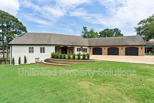 Primary Photo - 304 Gull Rd