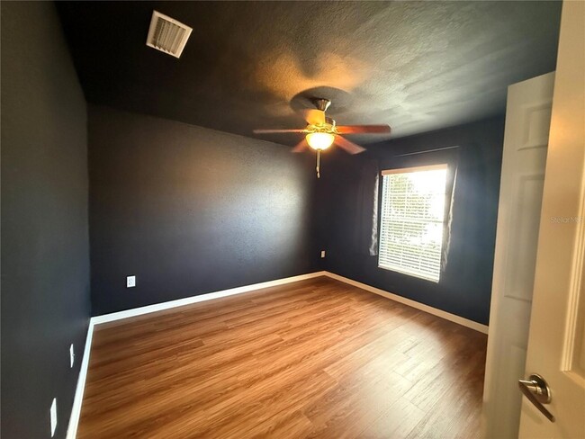Building Photo - 5011 Chipotle Ln