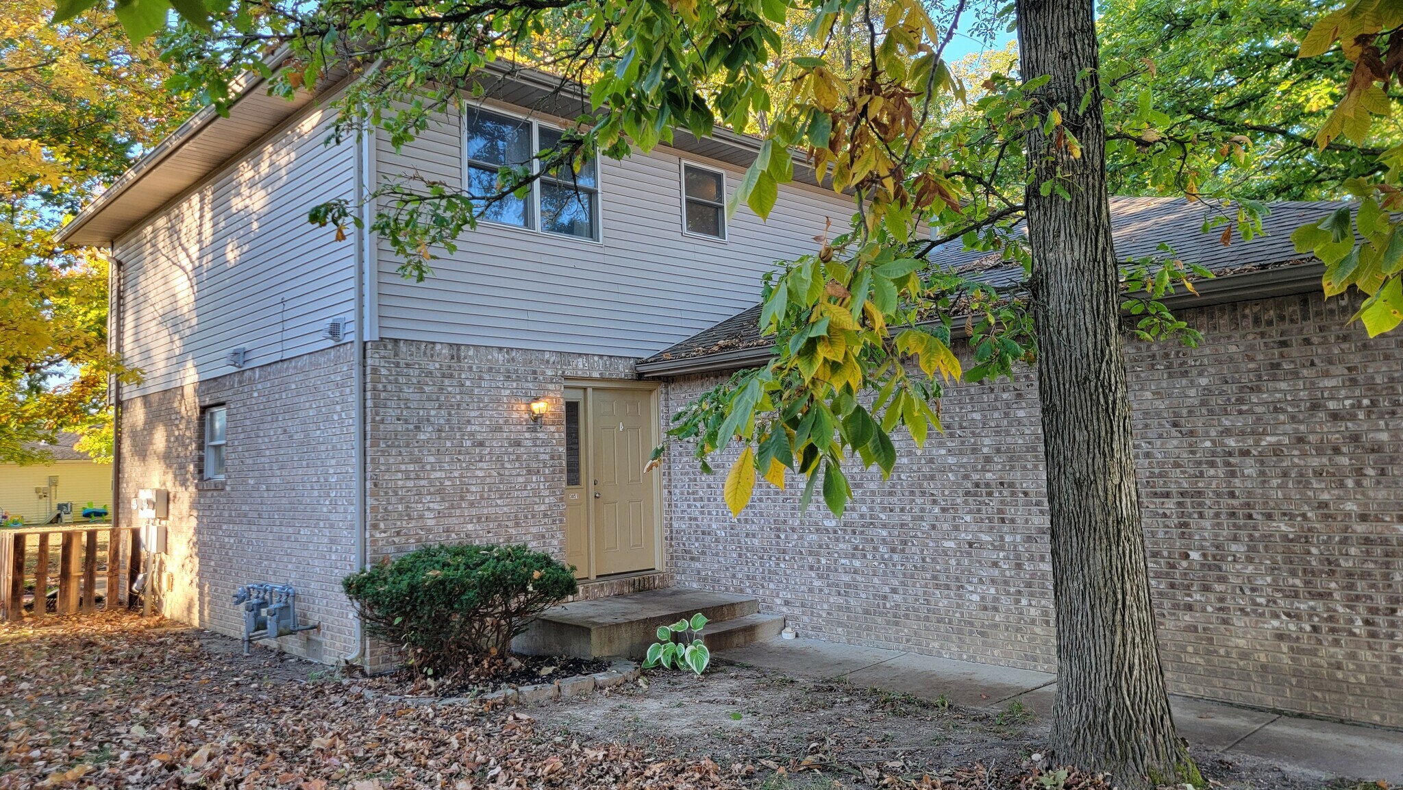 Building Photo - 3051 Elijah Pky
