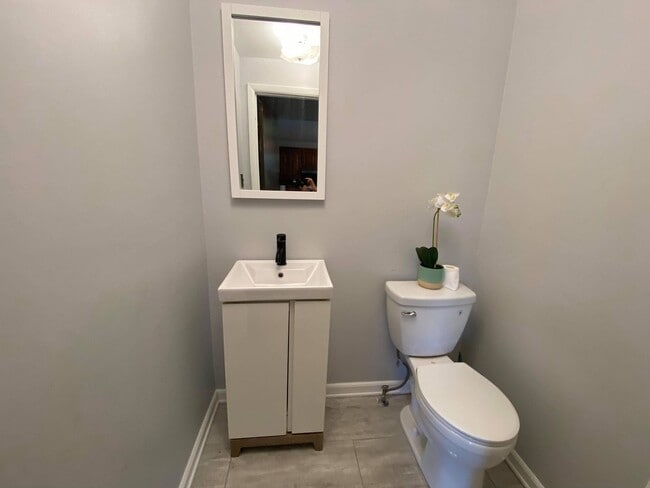 Building Photo - Home for Lease