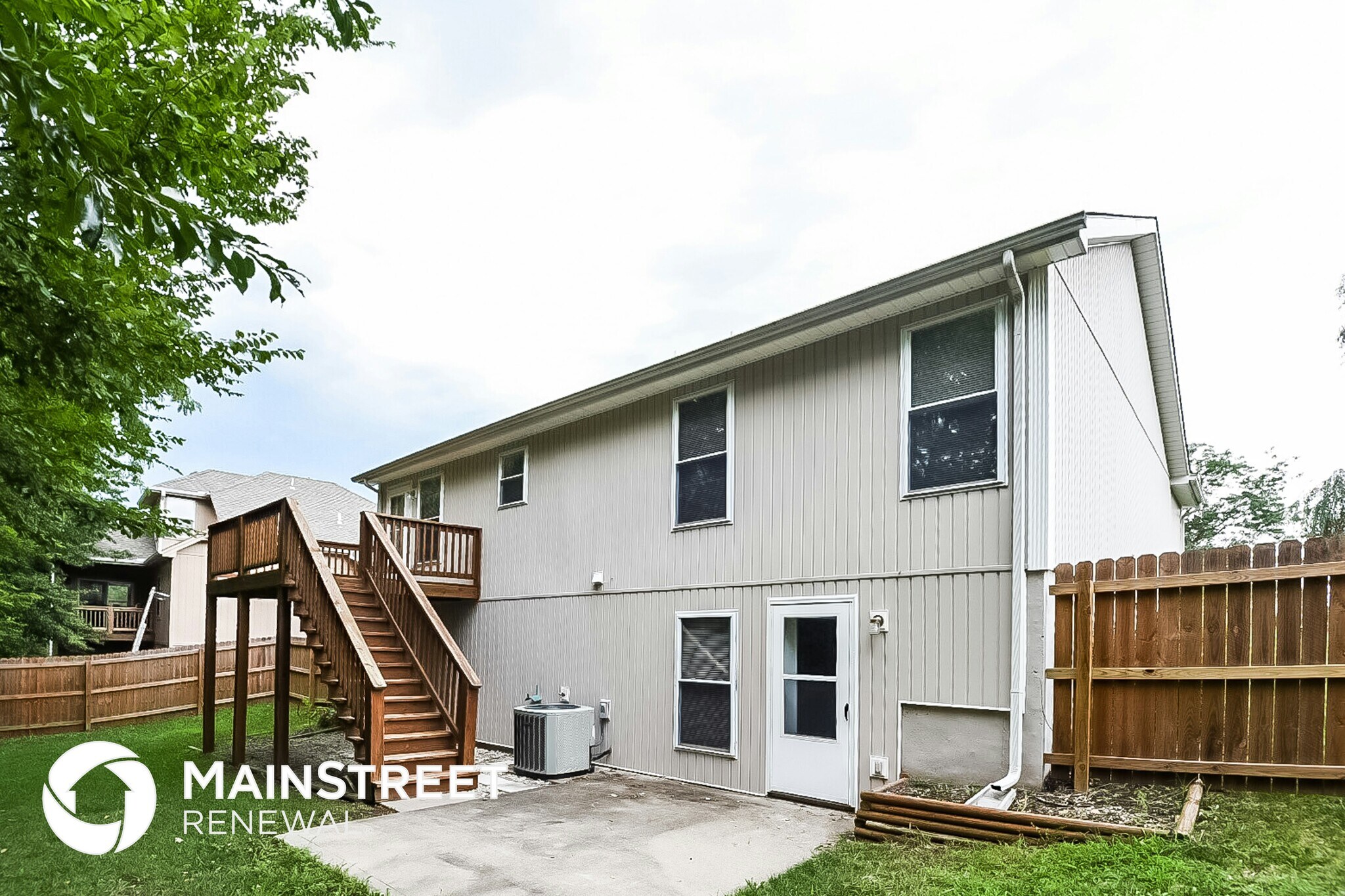 Building Photo - 1706 Brooke Ct