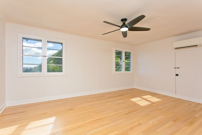 Building Photo - 3125 Huelani Pl