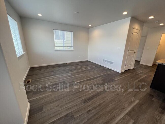 Building Photo - 1508 Danny Pl