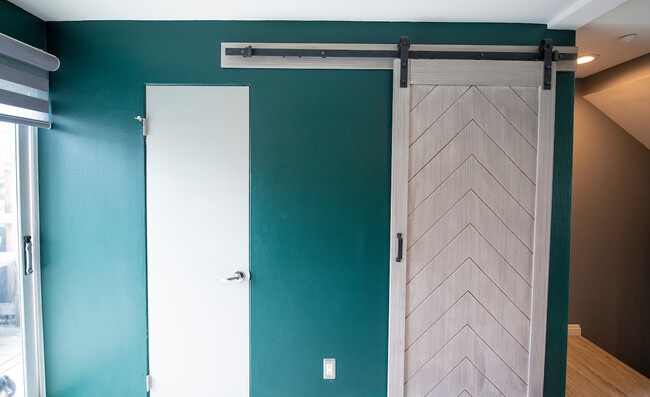 Building Photo - 969 Sigsbee St