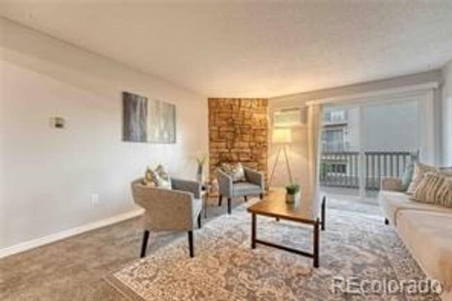 Building Photo - Charming 1BR Condo in Lakewood