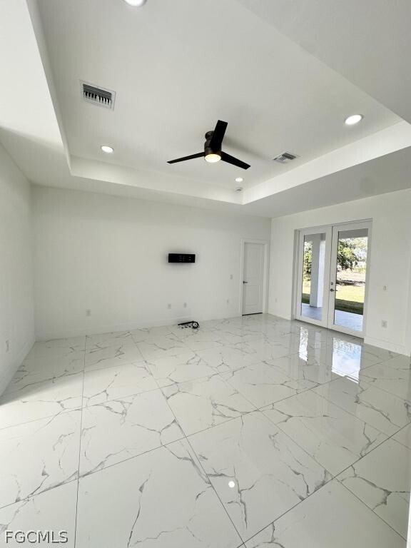 Building Photo - 325 Paulcrest Ave