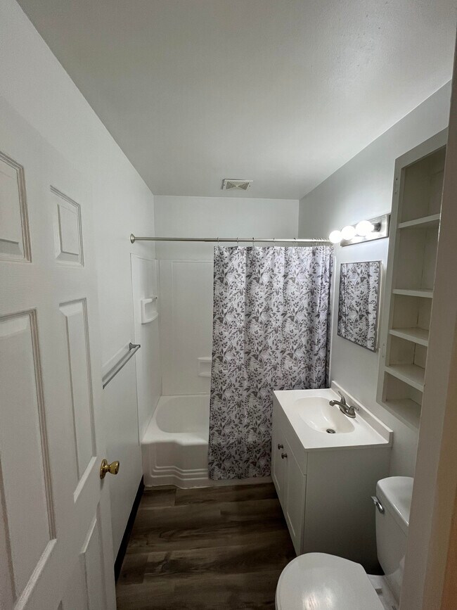 Bathroom - 2486 21st St
