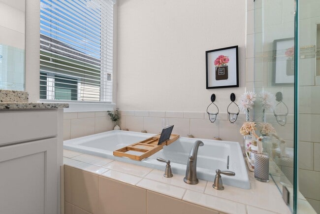 Building Photo - Your Chance to Embrace the Nocatee Lifestyle!