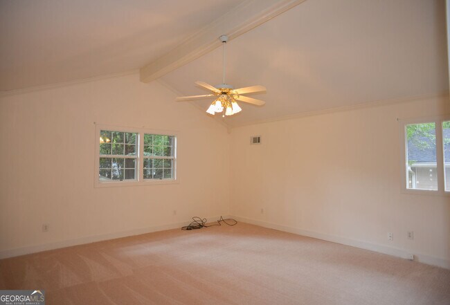 Building Photo - 5218 Meadowcreek Dr
