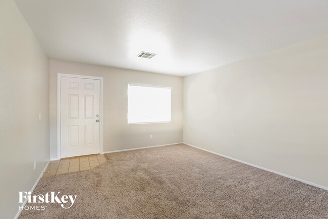 Building Photo - 10436 Coyote Cub Ave
