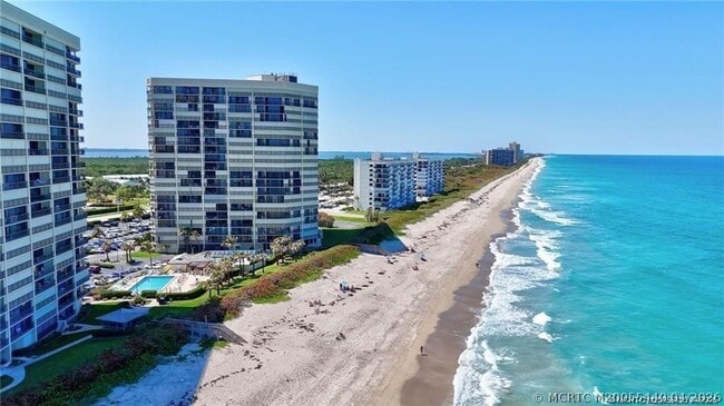 Building Photo - 9500 S Ocean Dr