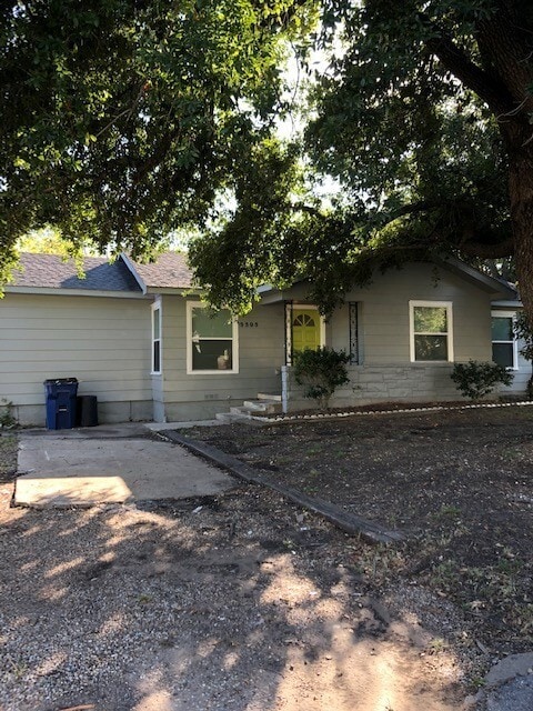 Building Photo - 3303 Texas- House