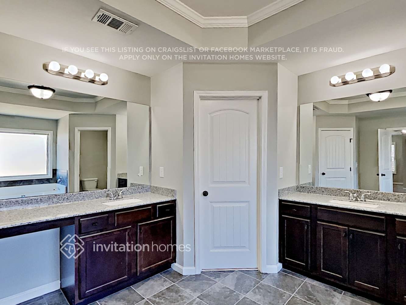 Building Photo - 5923 Park Bay Ct