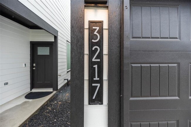 Building Photo - 3217 Rainwood Gate Dr