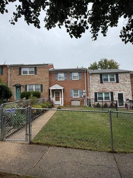 Primary Photo - 308 Serenity Ct