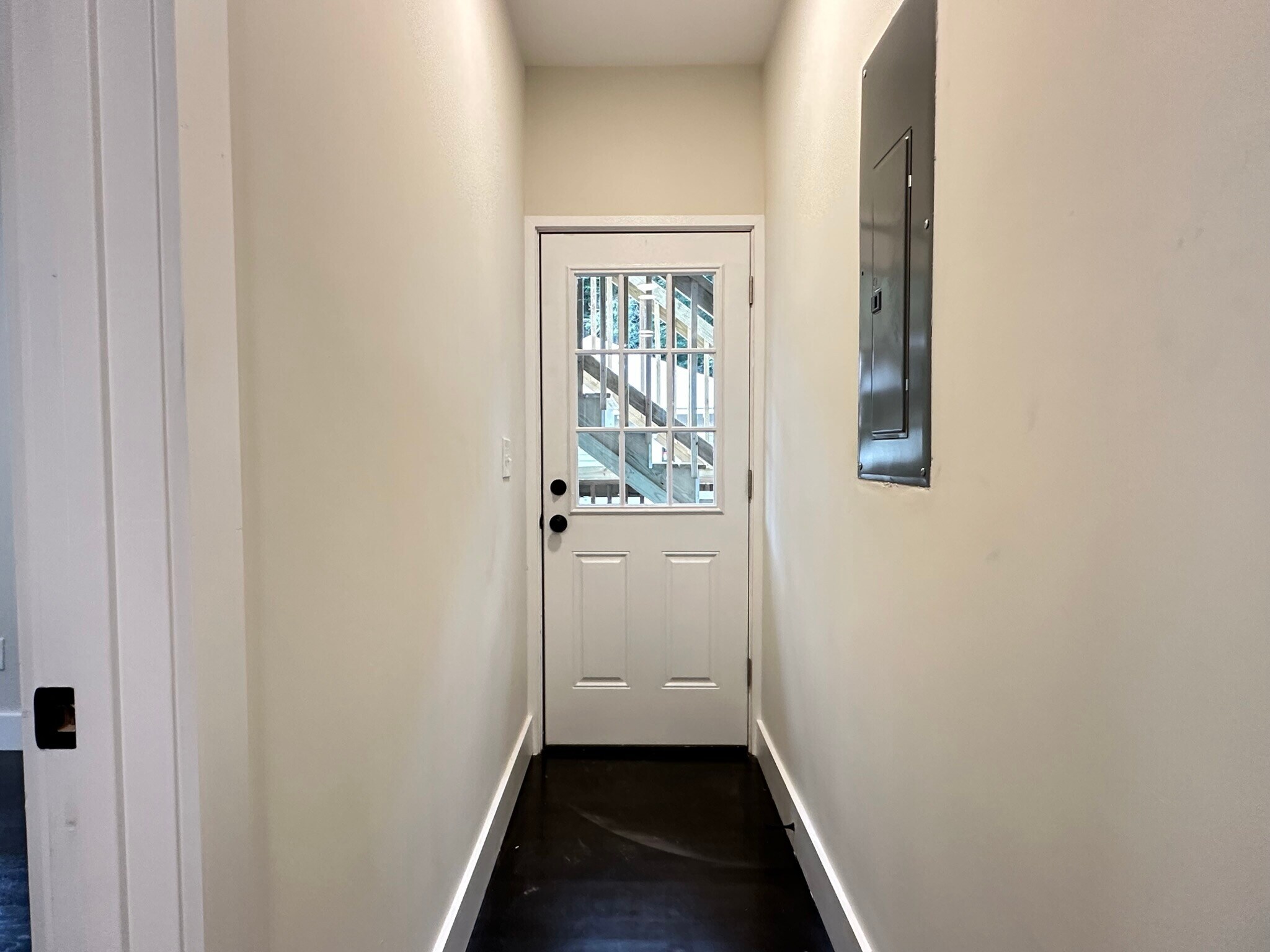 Building Photo - 131 Grampian Way