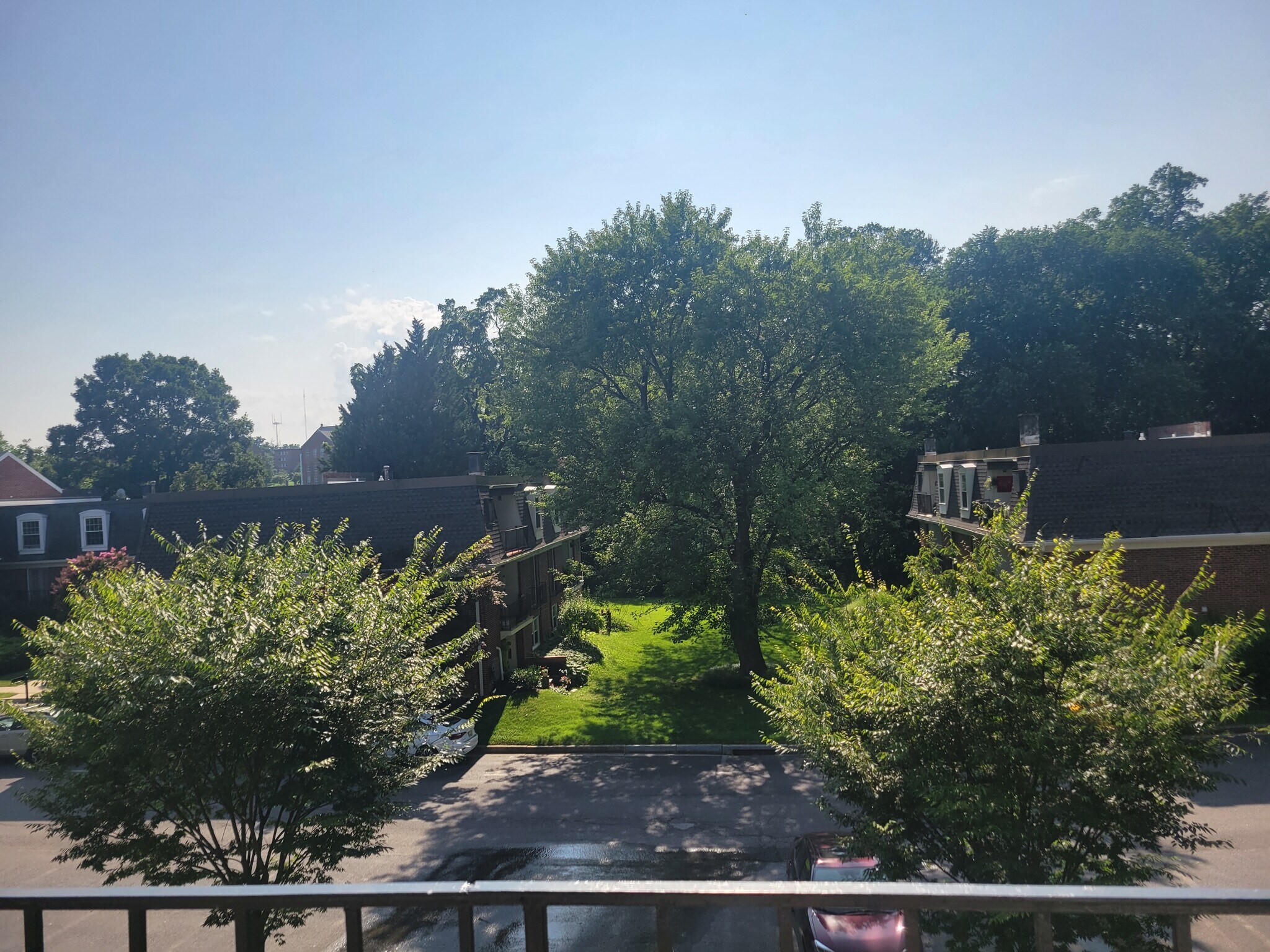 Building Photo - 341 Homeland Southway