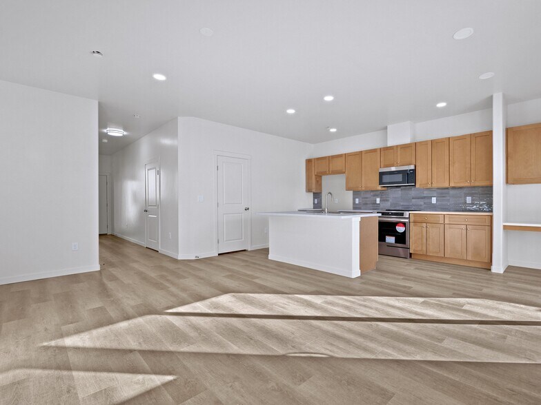 Building Photo - 2773 Caspian Wy
