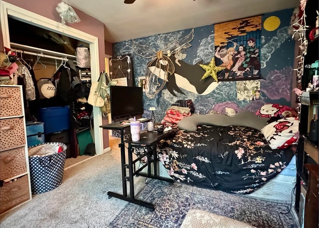 Building Photo - 4 bedroom / Pet friendly home in North Pol...