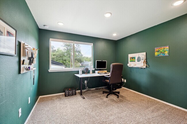 Building Photo - 10897 Mockingbird Pl