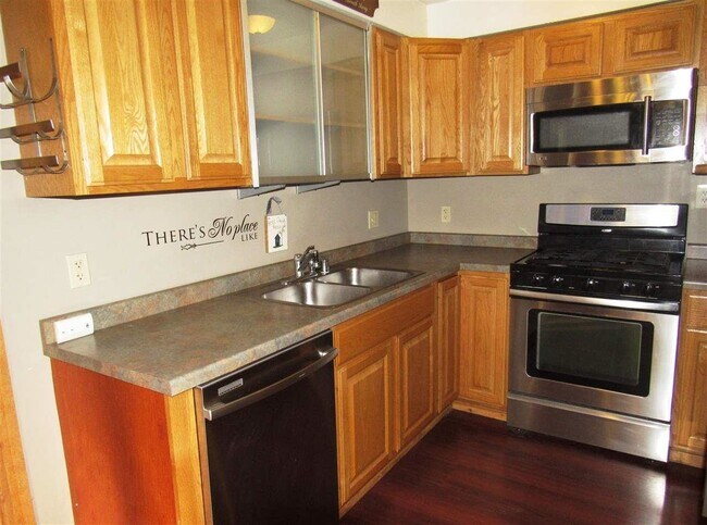 Building Photo - 631 Sandy Beach Court