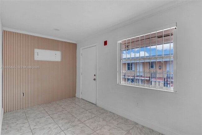 Building Photo - 3800 SW 102nd Ave