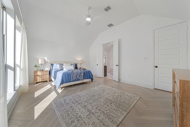 Building Photo - 210 W Netleaf Ct