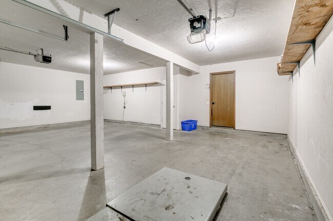 Building Photo - 3520 SW 127th St