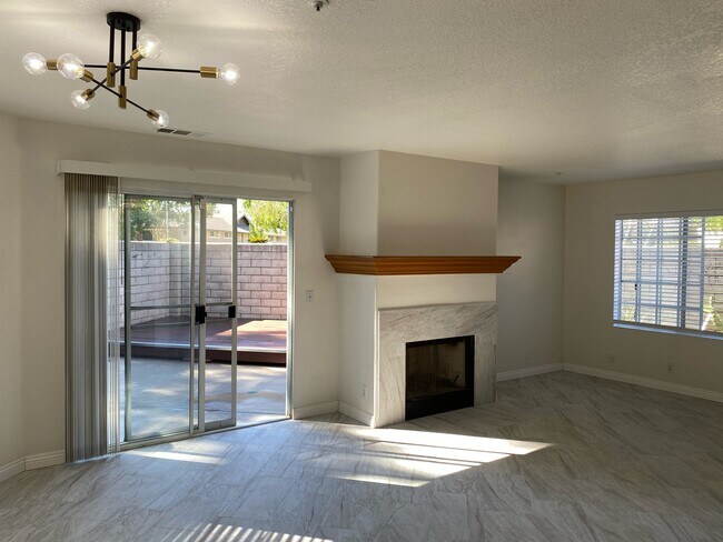 Dining & Living Room - 915 W Arrow Hwy