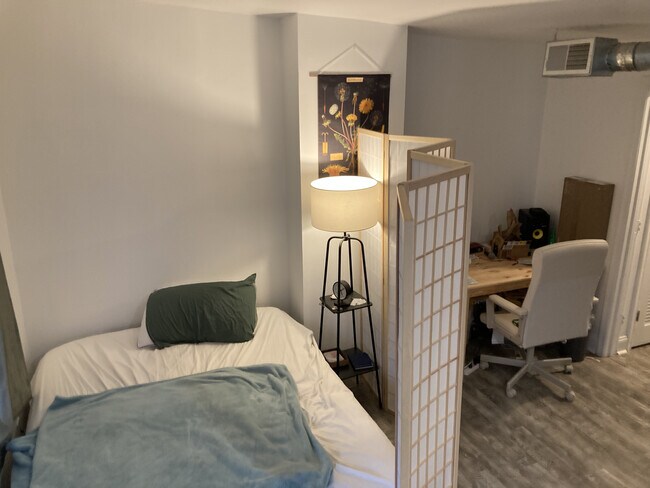 Building Photo - 2019 N 2nd St